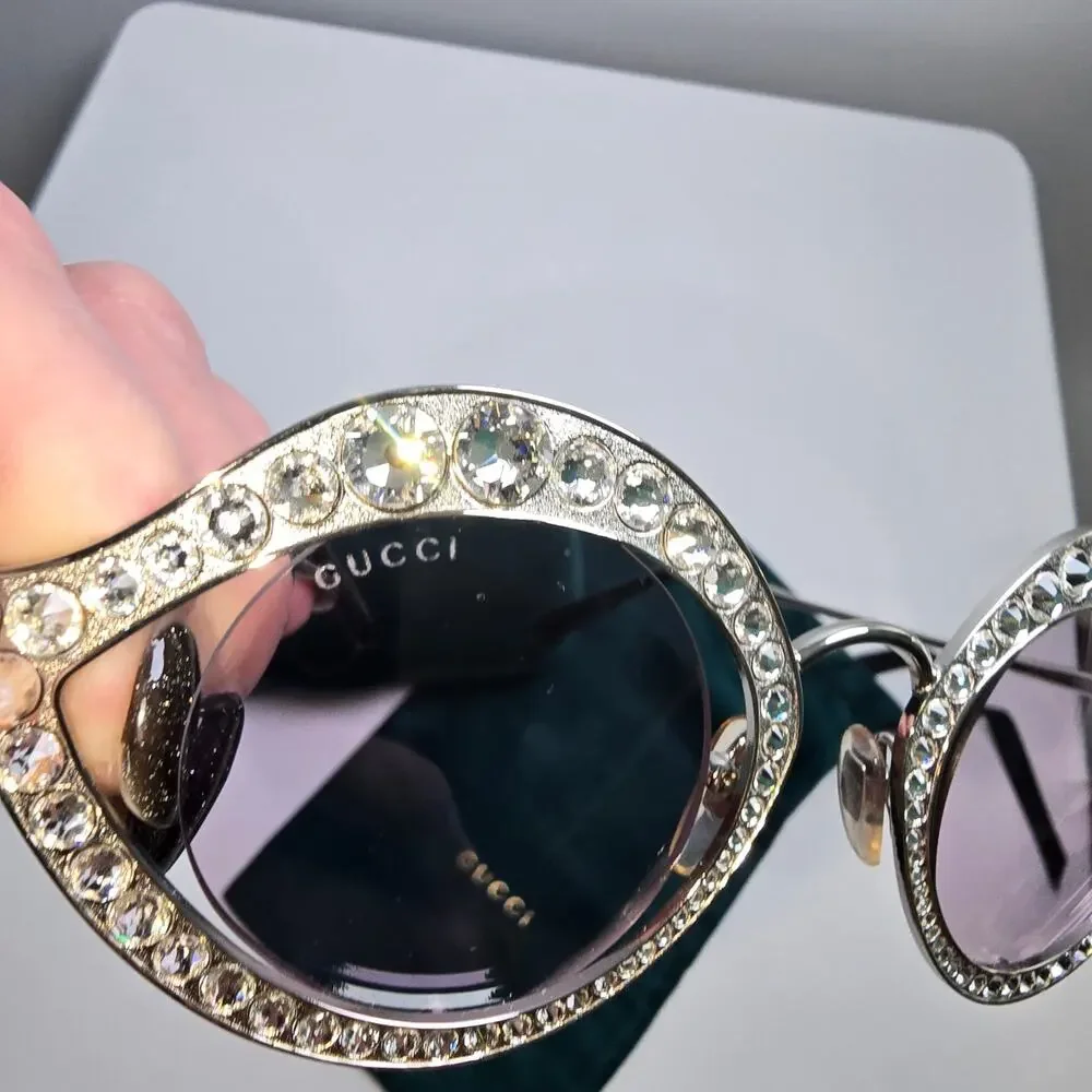 Gucci Crystal Lips Rhinestone Cat Eye Sunglasses Round Lenses Light Lilac